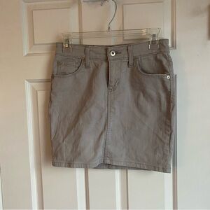 Denizen by Levi Grey Denim Skirt sz2